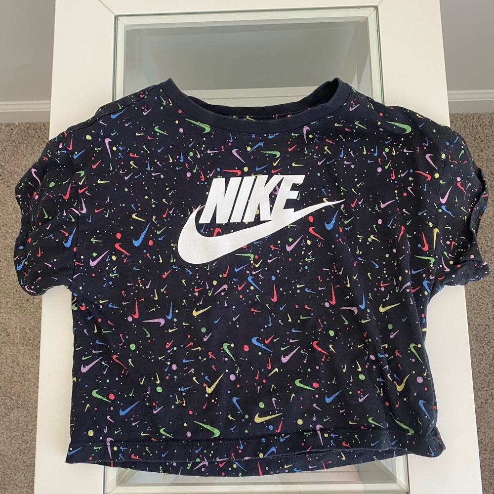 Nike Kids' Black Multicolor Graphic Tee